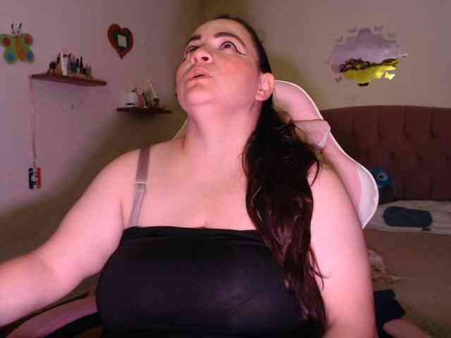 miaabrownn2 webcam