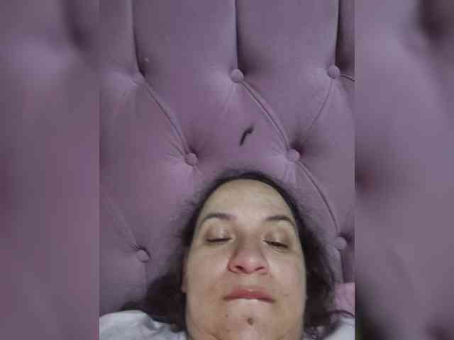 miaabrownn2 webcam