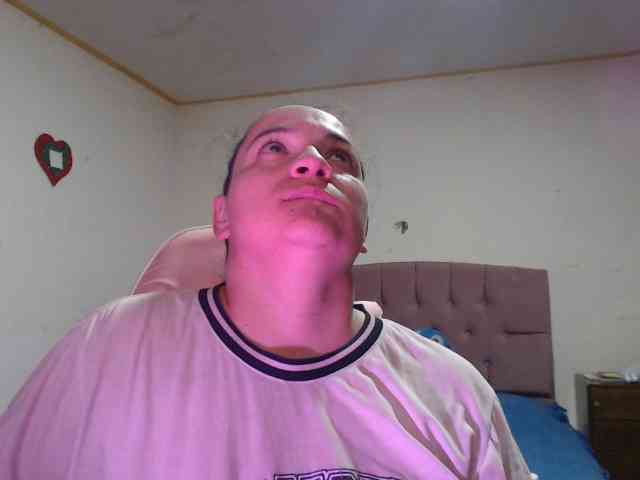 random cam chat Miaabrownn2