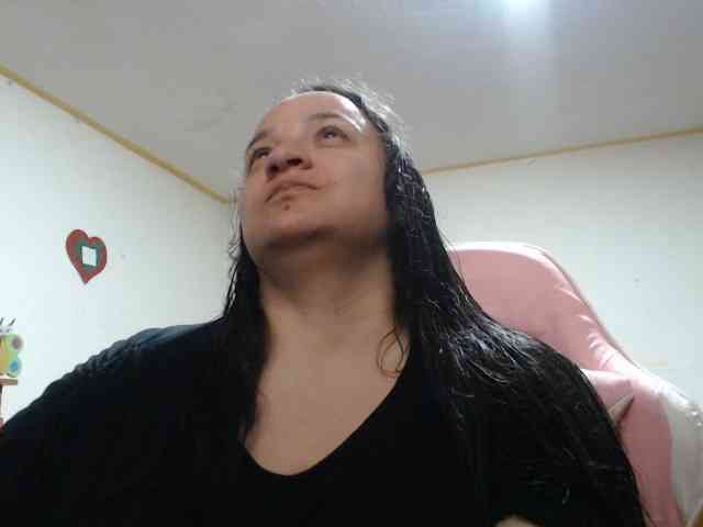miaabrownn2 webcam
