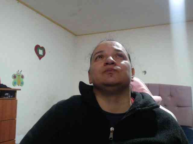 miaabrownn2 webcam