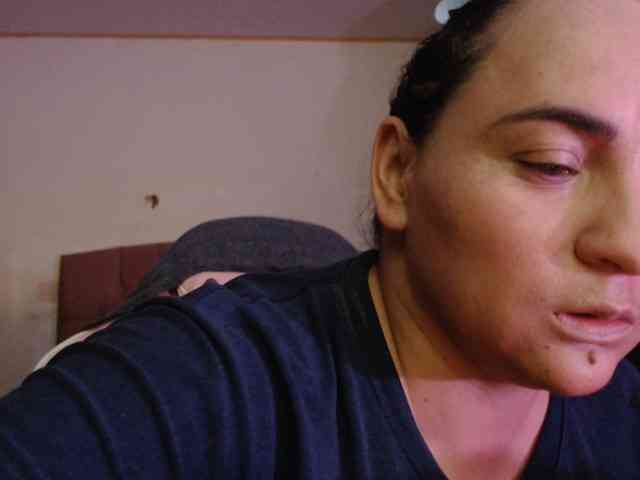 miaabrownn2