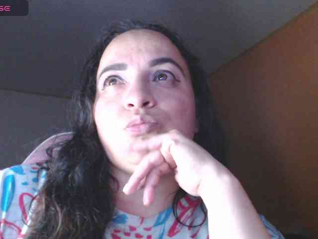 miaabrownn2 webcam