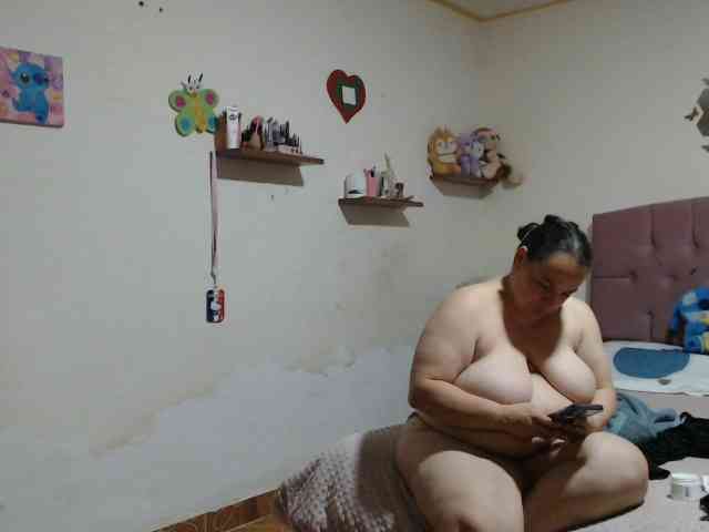miaabrownn2 webcam