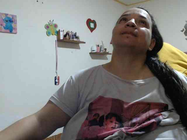 miaabrownn2 webcam