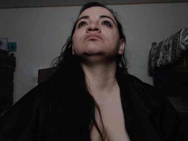 miaabrownn2 webcam