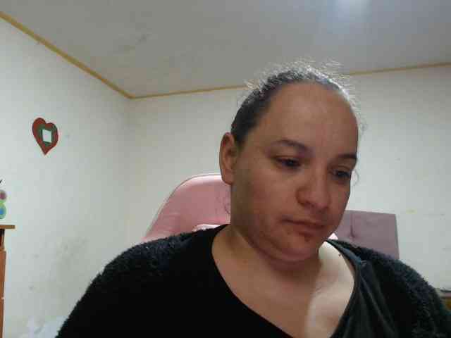 miaabrownn2 webcam