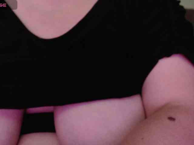 miaabrownn2 webcam