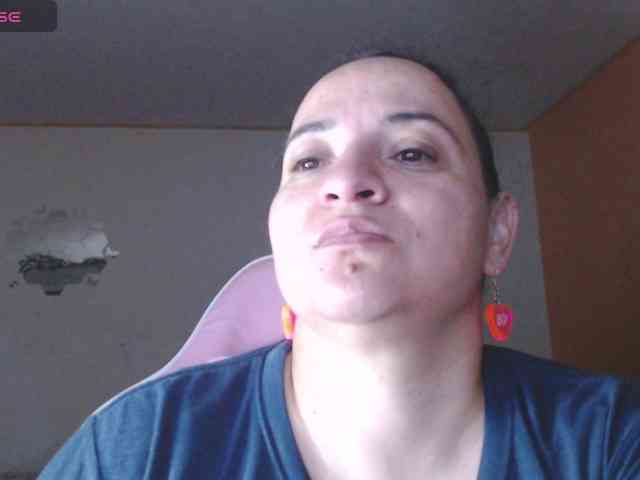 miaabrownn2