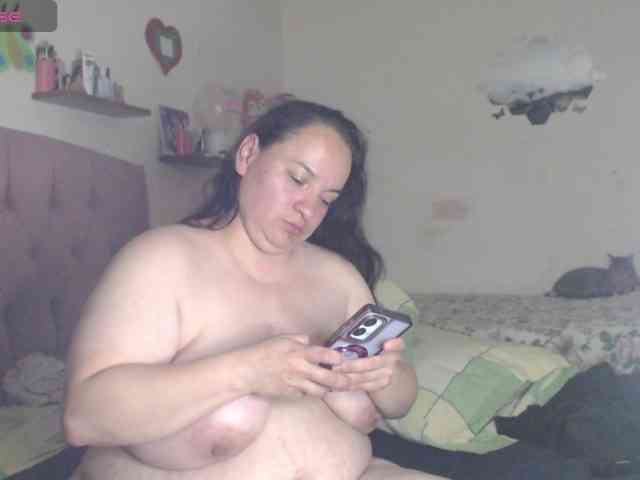 miaabrownn2 webcam