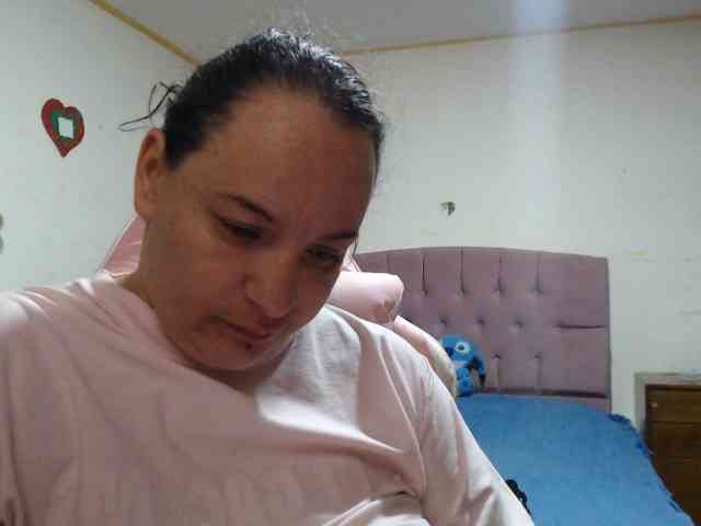 miaabrownn2 webcam