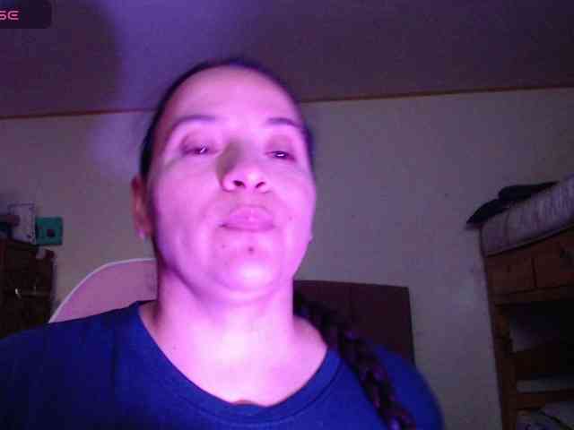 miaabrownn2 webcam