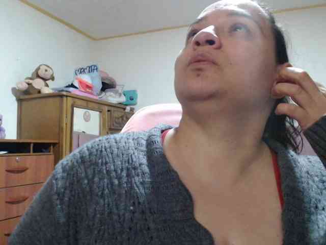 miaabrownn2 webcam