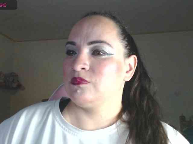 miaabrownn2