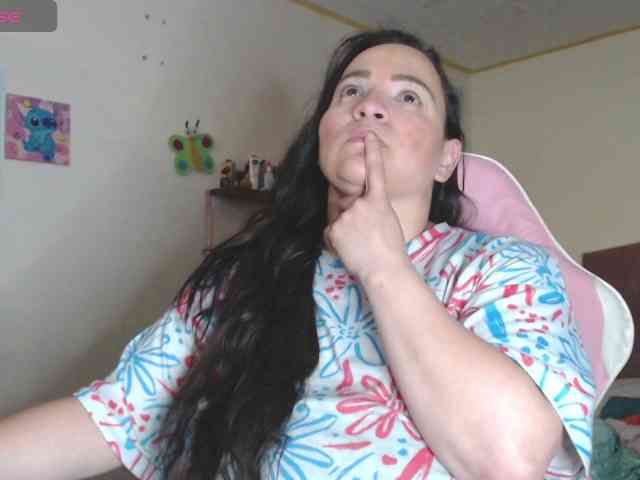 miaabrownn2 webcam
