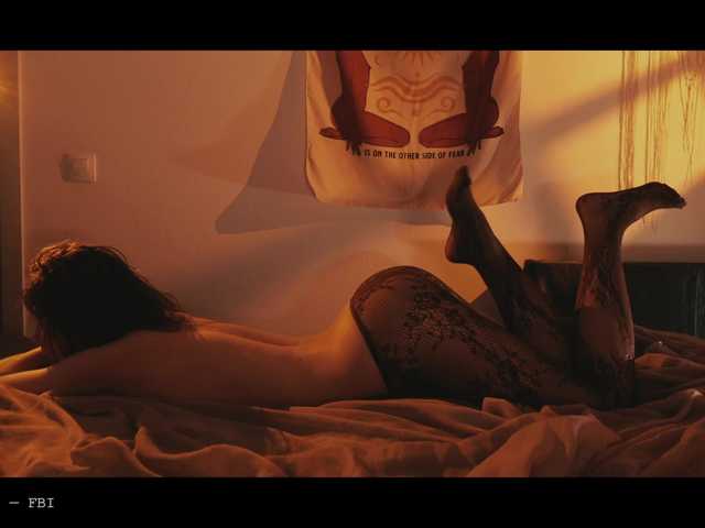 WebCora's BongaCams show and profile