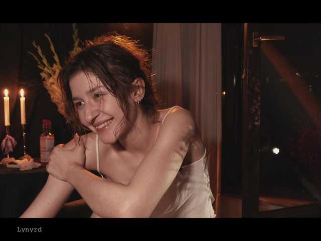 WebCora live cam on BongaCams