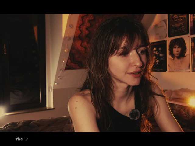 WebCora's BongaCams show and profile