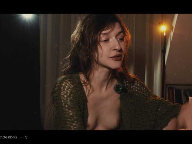 WebCora live cam on BongaCams