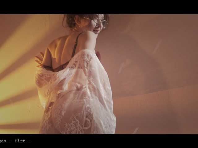 WebCora live cam on BongaCams