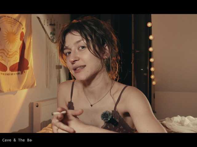 WebCora live cam on BongaCams