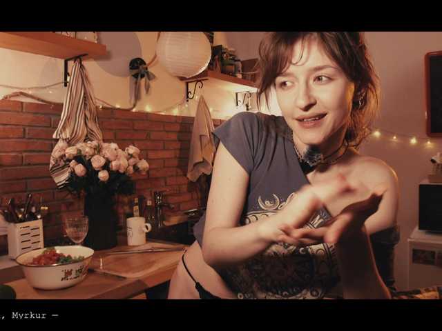 WebCora's BongaCams show and profile