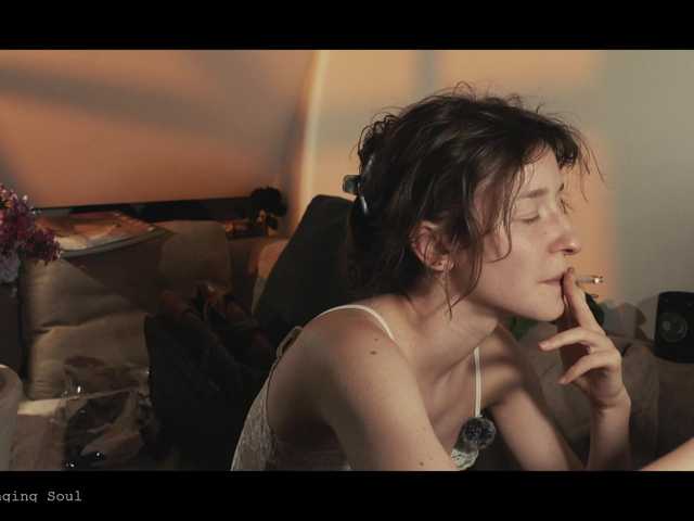 WebCora live cam on BongaCams