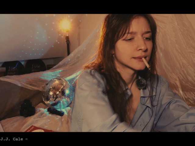 WebCora's BongaCams show and profile