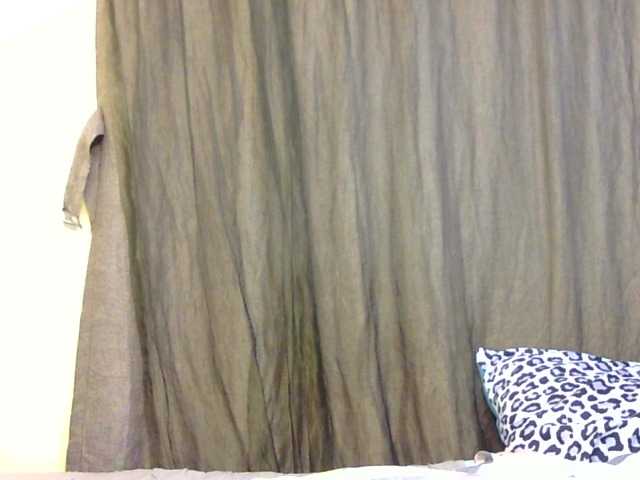 Prettyfibby live cam on BongaCams