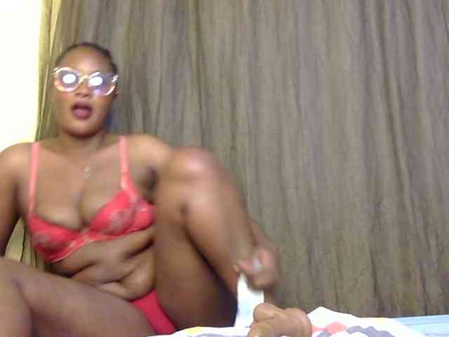 Prettyfibby webcam