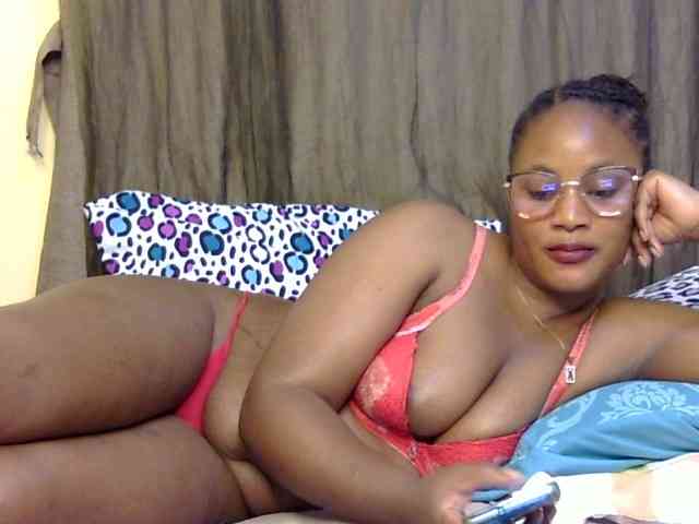 Prettyfibby webcam