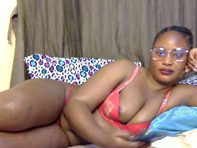 Prettyfibby webcam