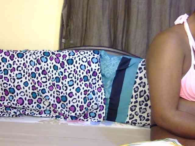 Prettyfibby webcam