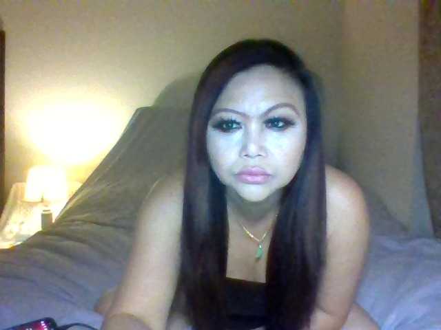 cindyvong's BongaCams show and profile