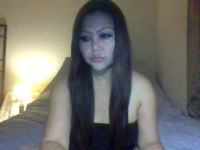 le modèle cindyvong est en webcam porno dans un show sur le site bongacams, il possède les tags suivants: Asian,Brunette,Shaved