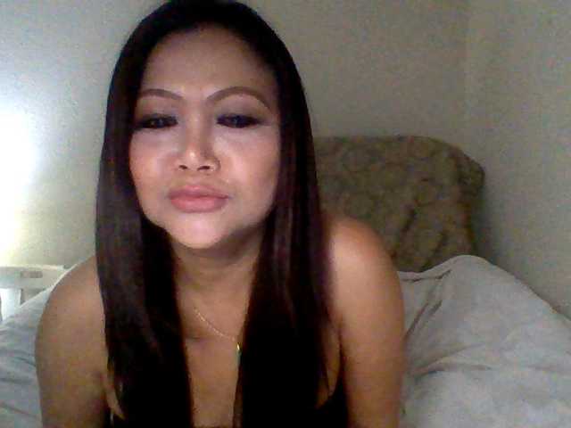 cindyvong, live now on BongaCams