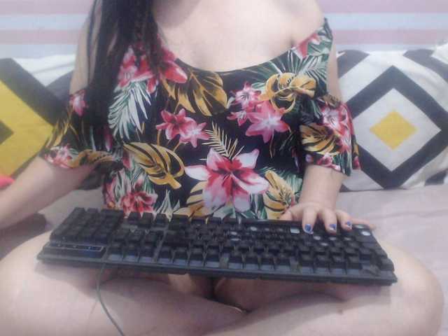 Seductivedirt live cam preview