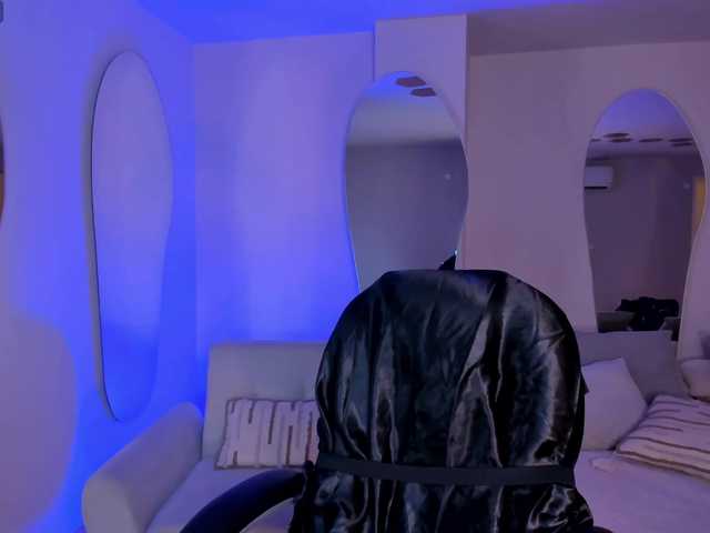 MollySunders live cam on BongaCams