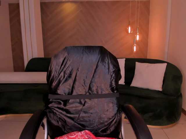 MollySunders live cam on BongaCams