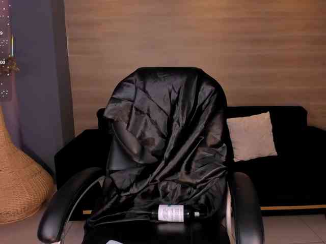 MollySunders webcam