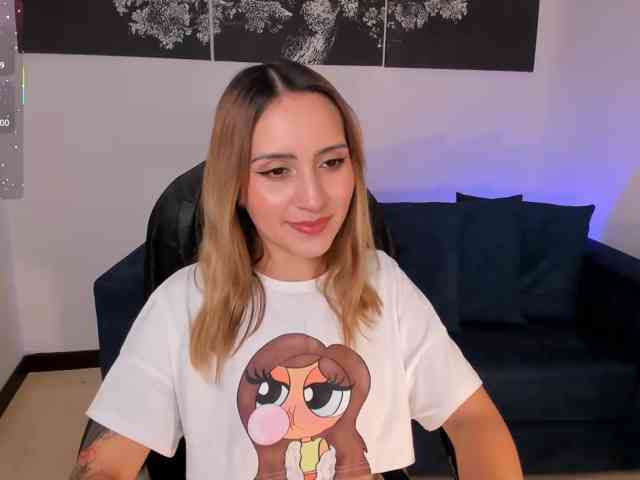 MollySunders Live Webcam on BongaCams
