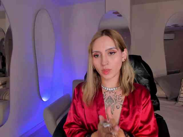 MollySunders webcam