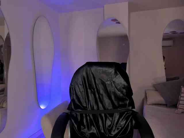 MollySunders webcam