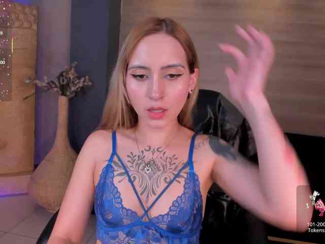 MollySunders webcam