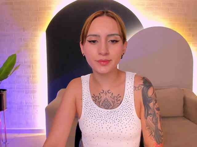 MollySunders webcam