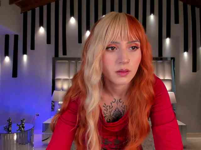 MollySunders webcam