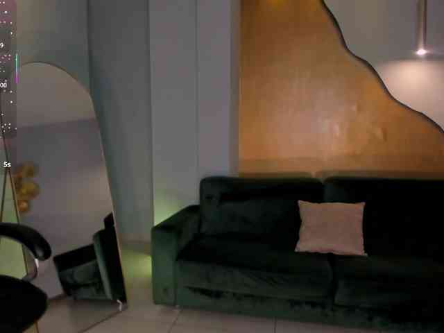 MollySunders webcam