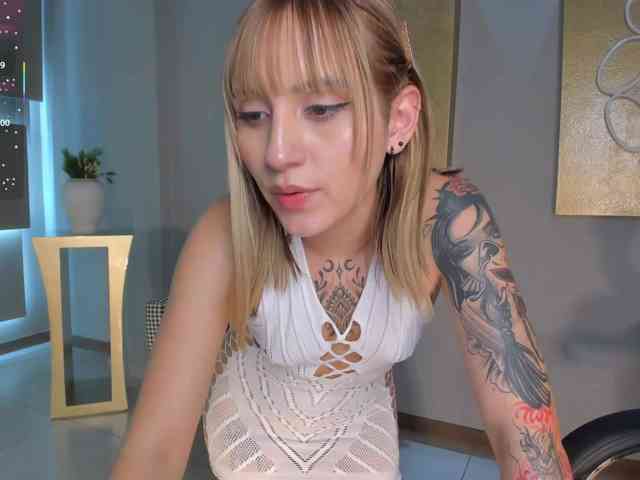 MollySunders webcam