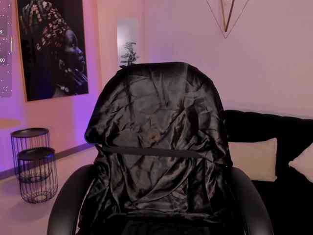 MollySunders webcam