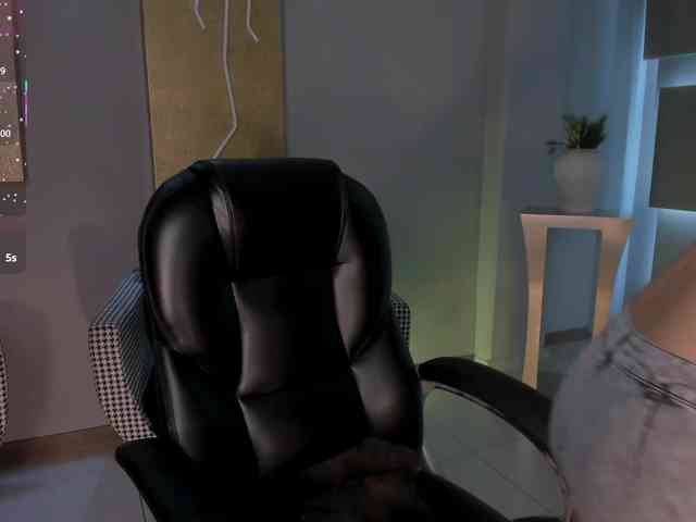 MollySunders webcam